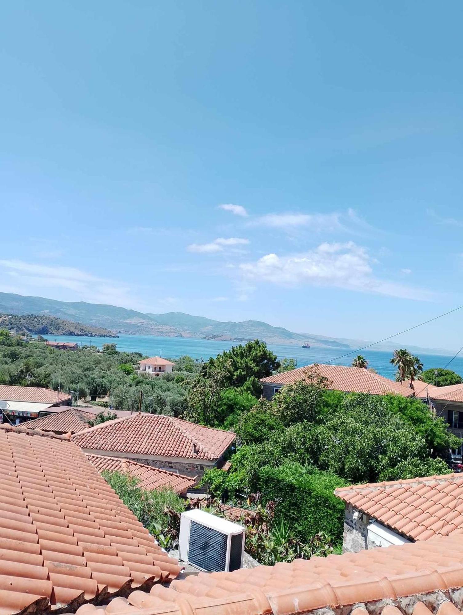 Mpaliaka Myrsini Apartment Mithimna Bagian luar foto