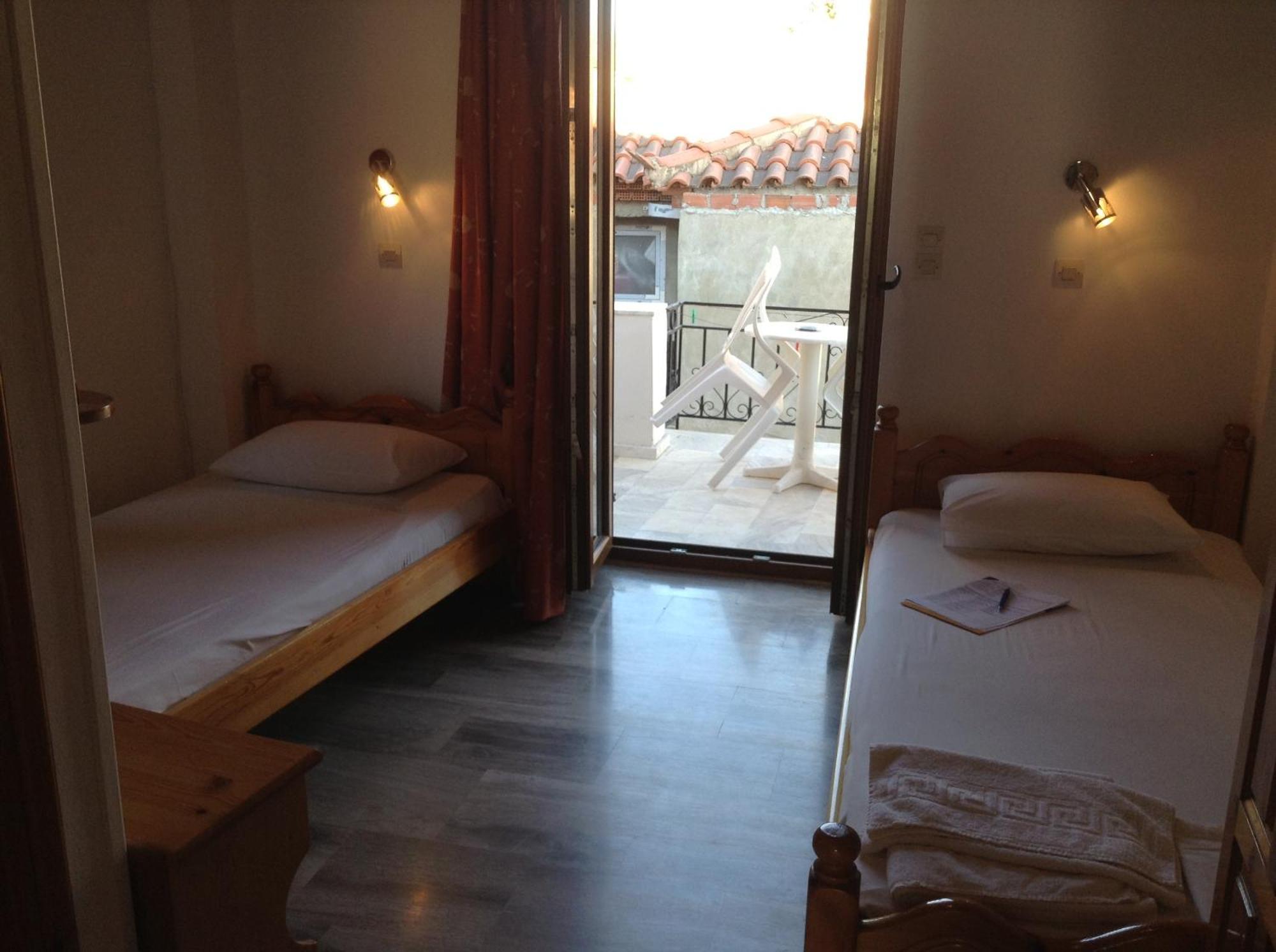Mpaliaka Myrsini Apartment Mithimna Ruang foto